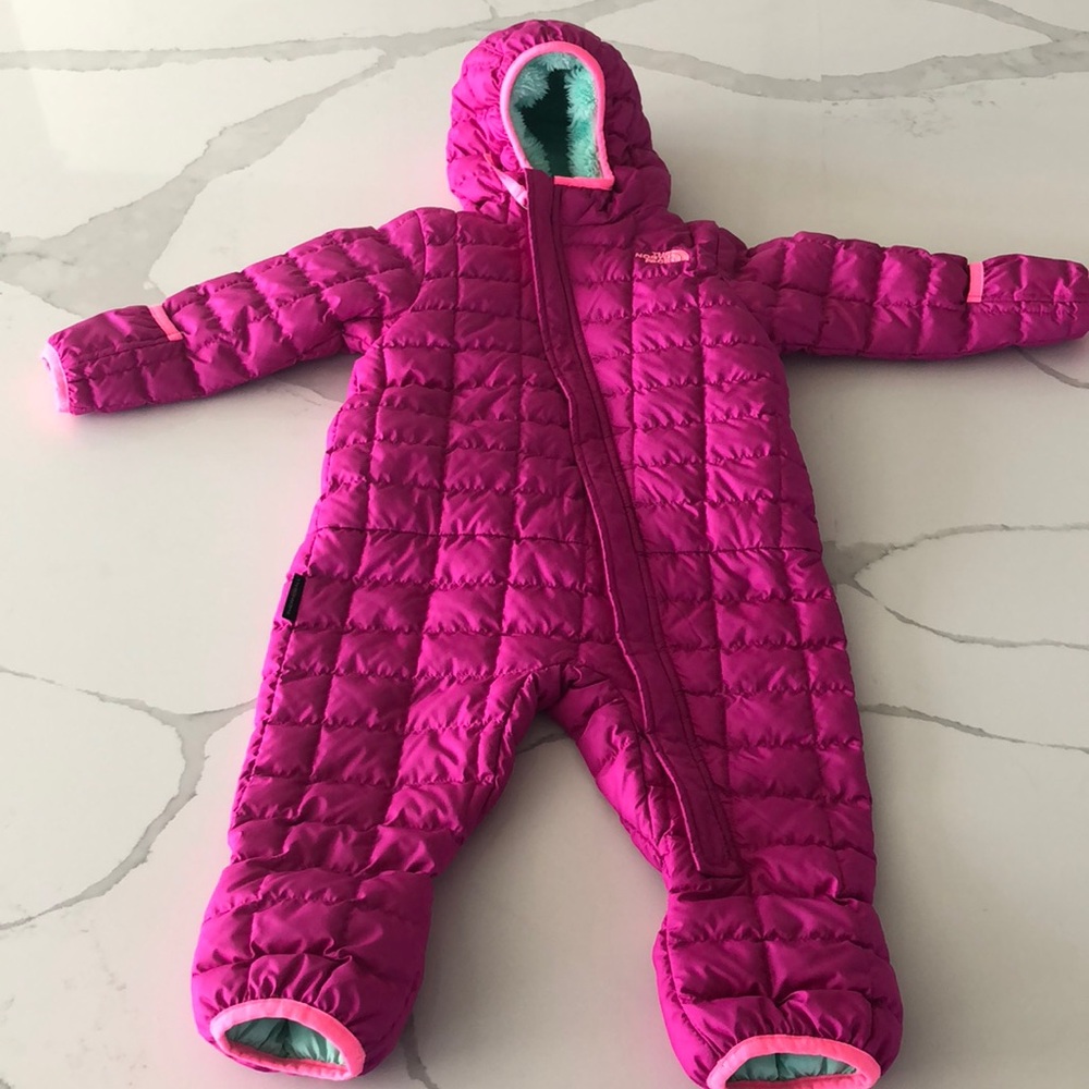 The North Face girls snowsuit